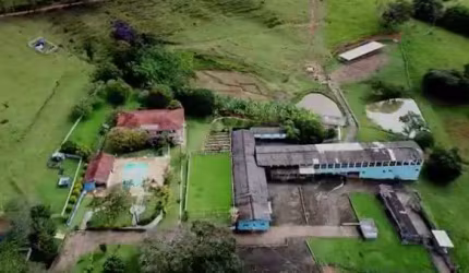 Fazenda / Sítios / Chácaras à venda em Lambari