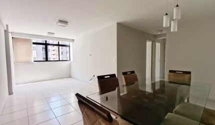 Apartamento com 3 quartos à venda em Maceió