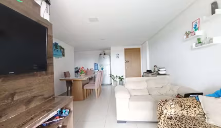 Apartamento com 3 quartos à venda em Maceió