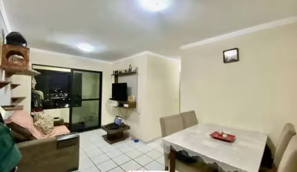 Apartamento com 2 quartos à venda em Natal