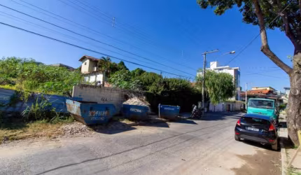 Lote / Terreno à venda em Contagem