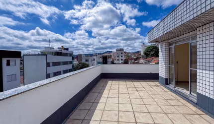 Cobertura com 3 quartos à venda em Belo Horizonte