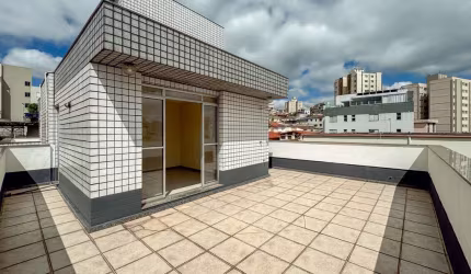 Cobertura com 3 quartos à venda em Belo Horizonte