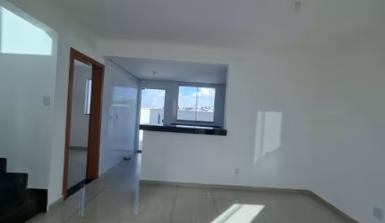 Casa com 3 quartos à venda em Sarzedo