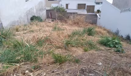 Lote / Terreno à venda em Contagem