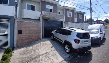 Casa Duplex com 3 quartos à venda em Ponta Grossa