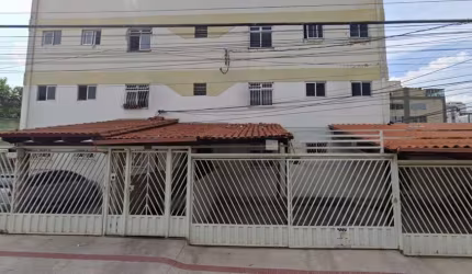 Apartamento com 3 quartos à venda em Contagem