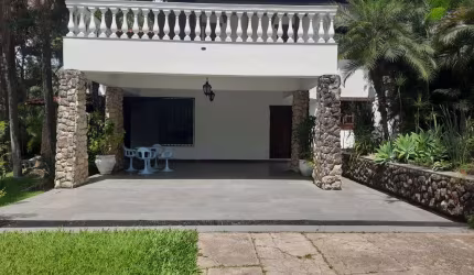 Casa com 6 quartos à venda em Belo Horizonte