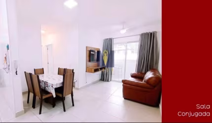 Apartamento à venda a 200 metros da Praia das Toninhas