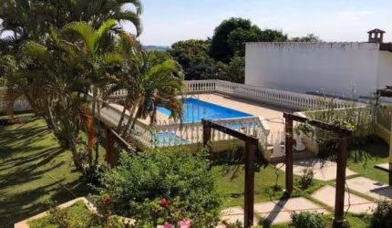Chácara a venda no Cafezal VI em Itupeva - Pomar - Piscina e casa com 04 dormitorios.