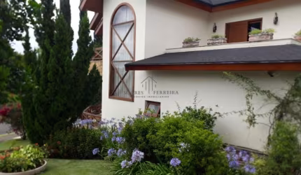 Casa condomínio Vl Paradiso 4 suítes, master com hidro, com piscina, vista para por do sol, espaço gourmet, churrasqueira, cozinha com planejados