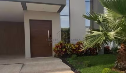 Casa térrea com 03 suites e piscina em condominio fechado -