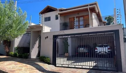 Belíssimo sobrado com 264m² AC com vista para área verde Jardim Bela Bista -Indaiatuba SP