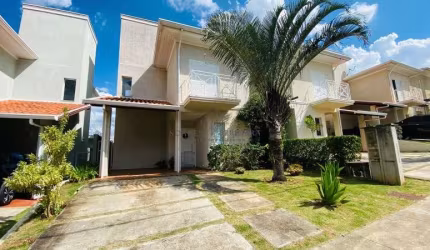 Imperdível oportunidade! Casa em condomínio à venda em Indaiatuba-SP, Chácara Belvedere. 3 quartos, 1 suíte, 2 salas, 3 banheiros, 2 vagas de garagem, 147m².