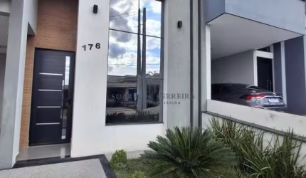 Imperdível Casa em Condomínio à Venda em Indaiatuba-SP, Jardim Mantova: 3 quartos, 3 suítes, 2 salas, 4 banheiros, 3 vagas, 135m².