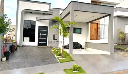 Casa  com 03 quartos no Condomínio Horto em Sorocaba