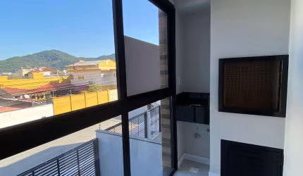 EXECELENTE APARTAMENTO EM BALNEARIO CAMBORIU SUITE ,MAIS UM