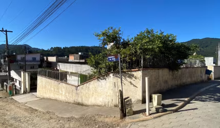 EXCELENTE  CASA NO CEDRO!!!