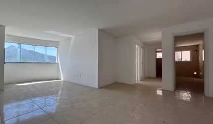 AMPLO APARTAMENTO NO BAIRRO TABULEIRO EM CAMBORIÚ