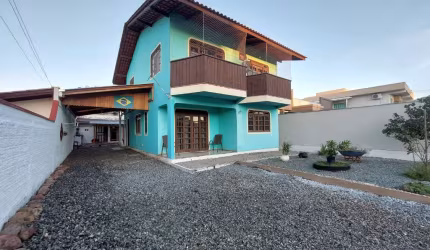 Oferta especial no bairro Lídia Duarte em Camboriú!
