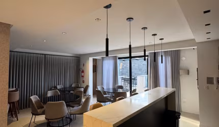 APARTAMENTO NOVO COM MARAVILHOSA ÁREA DE LAZER NO CENTRO DE CAMBORIÚ