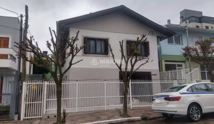 Casa com 3 quartos à venda no São Leopoldo, Caxias do Sul  por R$ 590.000