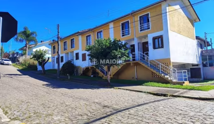 Casa com 2 quartos à venda no Diamantino, Caxias do Sul  por R$ 270.000