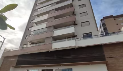 Apto de 3 quartos na Praia da Gravatá