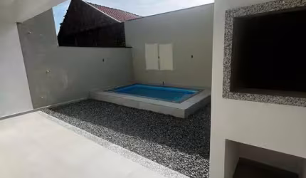 Lindo sobrado com piscina