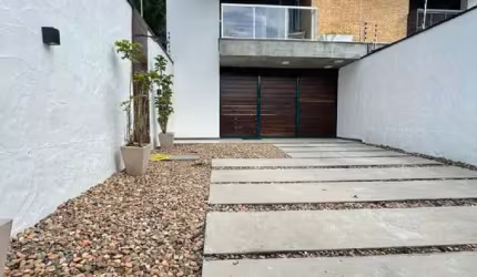 Linda casa em Piçarras