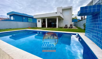 Maravilhosa casa de condomínio a venda em Bertioga