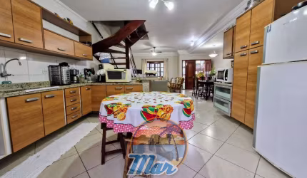 Oportunidade!!! Lindo Sobrado em Condomínio Villágio 3 Quartos (1 suítes) no Maitinga em Bertioga, apenas 250 m do mar