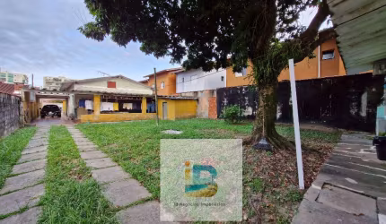 Excelente casa terrea 2 quartos + edicula com 1 quarto, cozinha e banheiro, a venda no Maitinga Bertioga SP