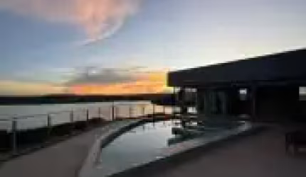 LINDO Rancho à Venda no Lago Corumbá IV