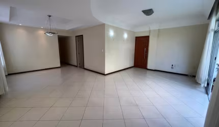 Excelente Apartamento à Venda no Costa Azul – 136m²