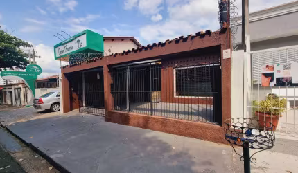 Casa Térrea no Charmoso Bairro Santa Rosália, em Sorocaba/SP.