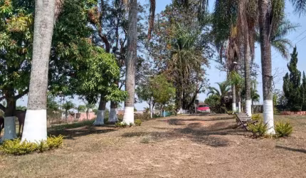 Sitio Maravilhoso com 24,2 Ha (242.000 m² ou 10 Alq.) em Iperó - SP.