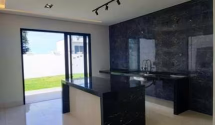 Casa em Condomínio para Venda em Uberlândia, Condominio Park Sul, 3 dormitórios, 1 suíte, 2 banheiros, 4 vagas