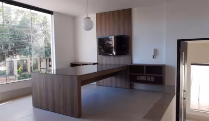 Casa para Venda em Uberlândia, Fundinho, 3 dormitórios, 1 suíte, 5 banheiros, 2 vagas