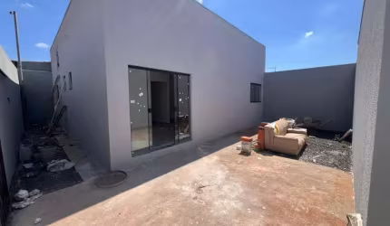 Casa para Venda em Uberlândia, São Jorge, 3 dormitórios, 1 suíte, 2 banheiros, 2 vagas