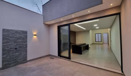 Casa para Venda em Uberlândia, Praça Alto Umuarama, 3 dormitórios, 2 suítes, 3 banheiros, 4 vagas