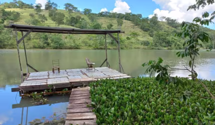 Rancho para Venda em Uberlândia, Capim Branco, 3 dormitórios, 3 suítes, 5 banheiros, 10 vagas