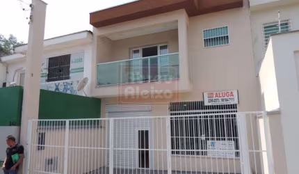 Prédio Comercial com 2 PAVIMENTOS, ÁREA  DE 230 m²,  para Locação , a 100 metros do Metrô Tatuapé.( Em frente ao cartório ).