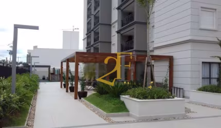 Apartamento à venda no Condomínio Living Celebration - Taquaral em Campinas.