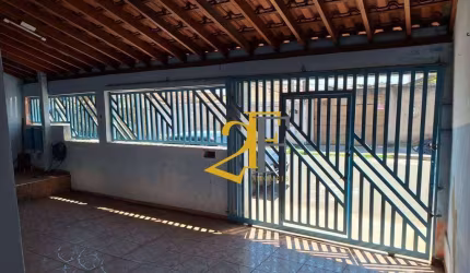 Casa com 3 dormitórios à venda, 198 m² por R$ 330.000 - Jardim Flamboyant - Paulínia/SP