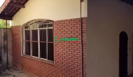 OTIMO IMÓVEL- CASA+ SALÃO COMERCIAL- JUNDIAÍ