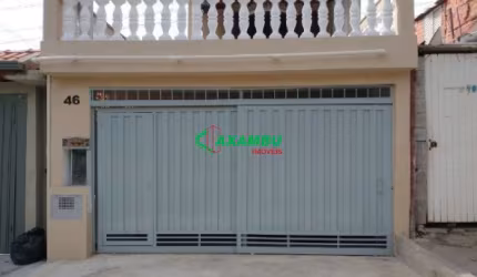 Casa com 4 quartos na Vila Nova Jundiainópolis, Jundiaí-SP: 2 banheiros, sala, e garagem.