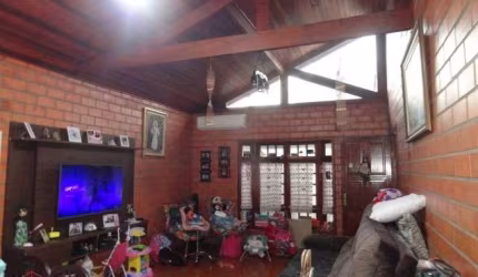 Casa a venda no Jardim Bizarro com AT: 290,00m² e At: 197,00M²