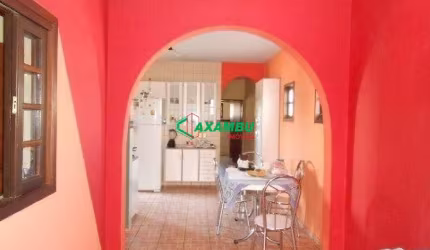 Casa a venda com 03 dormitórios, próximo a Rua do Retiro, Jundiaí - SP