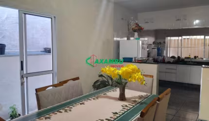 CASA COM EDÍCULA A VENDA NO BAIRRO CIDADE NOVA II
